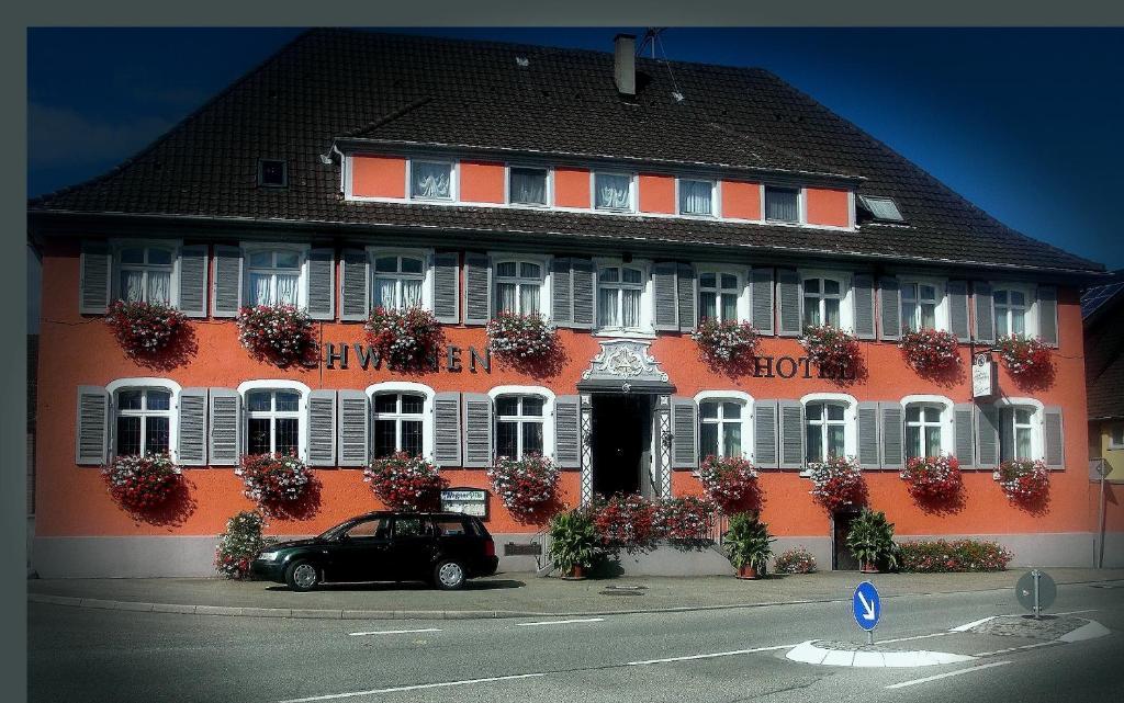Hotel & Restaurant Zum Schwanen 诺伊里德 外观 照片